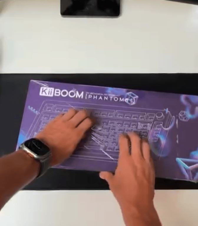 Kiiboom mechanical keyboard unboxing and first look for desk and gaming setups