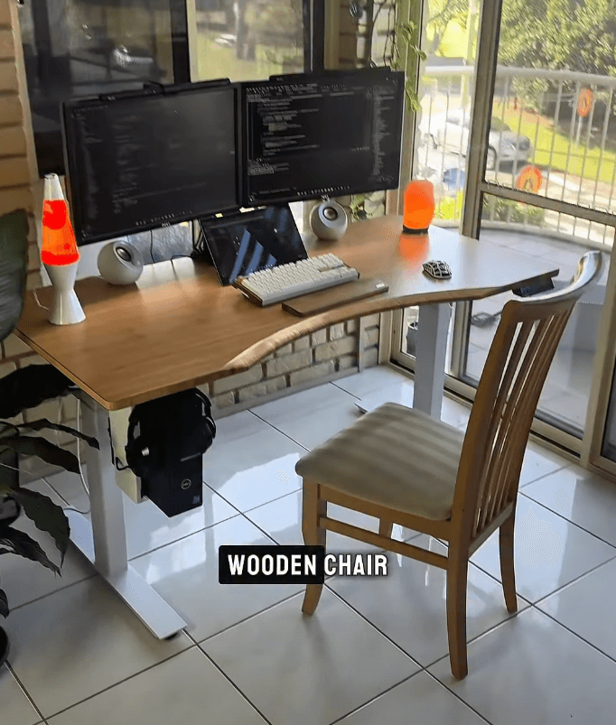 Blacklyte ergonomic gaming chair unboxing and assembly overview